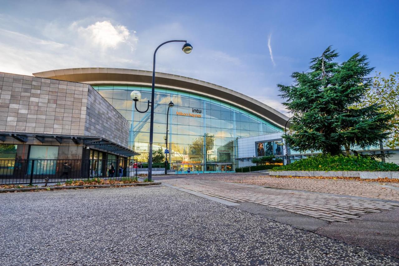 Апартаменти The Atrium Мілтон-Кінз Екстер'єр фото